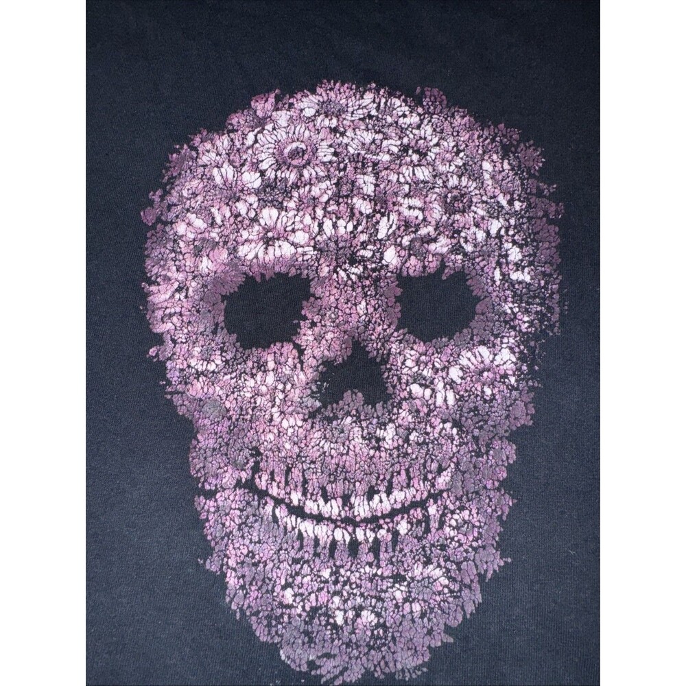 Purple Floral Skull Graphic Design Large Gildan Short Sleeve Black T-Shirt